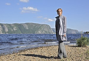 Die Frau am Strand: Trailer & Kritik zum Film - TV TODAY