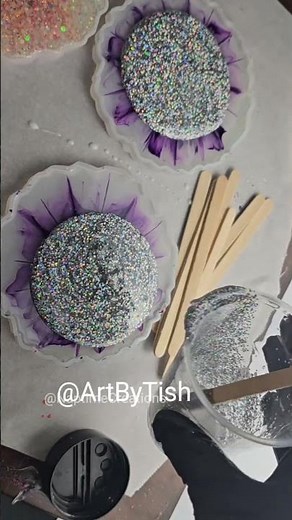 mixing resin and glitter