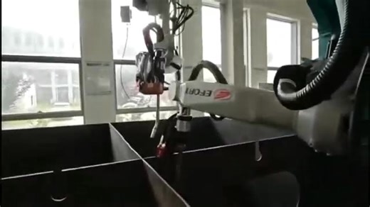 6.8K views · 53 reactions | The pinnacle of welding technology – achieving dual-machine collaborative welding in confined spaces | Shaanxi Jingtai Cooperation Laser technology Co.,Ltd | Facebook