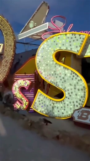 Surround yourself with the signs and sounds of vintage Vegas. ✨ Brilliant! Jackpot | The Neon Museum