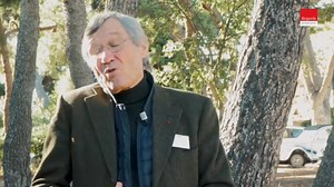 Vous voulez signer la pétition pour demander la démission de Sonia Backès, c’est en commentaire ⤵️.. Extrait de la chaîne #YouTube de #RegardProtestant ... La situation actuelle en Kanaky Nouvelle-Calédonie est "un ratage, une bêtise et une injustice" ! François Roux, avocat et protestant engagé au service de la cause des plus petits ne mâche pas ses mots. Il a aujourd’hui repris sa robe d’avocat pour défendre à nouveau le peuple Kanak et l’injustice qui leur est faite. Pas de quoi désespérer ce