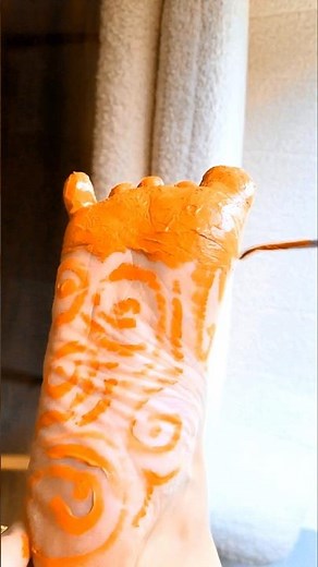 Painting the Foot Sole with Acrylic 🤎 Mehndi Style