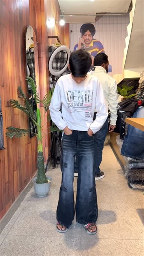 Raheem Shaikh on Instagram: "Dm. 7388514786"