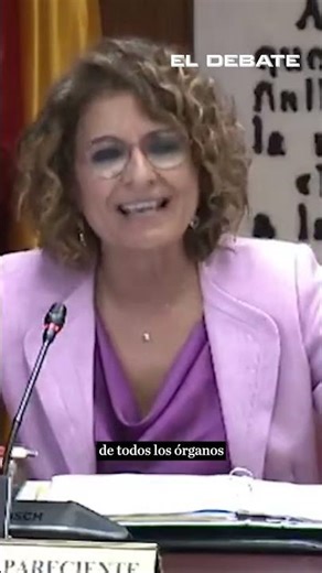 Montero desvela que aprobó los rescates de Air Europa y Plus Ultra sin mirar un informe #eldebate