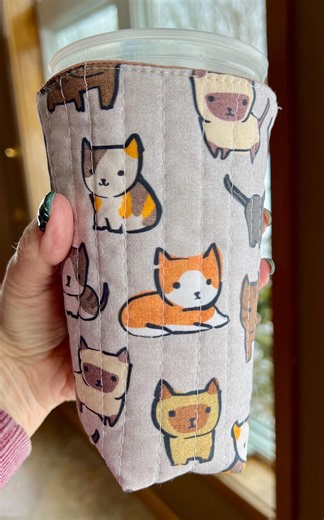 Quilted Iced Coffee / Soda Cozy: Fits Tapered 24 or 32 Ounce Cups. Gray Multiple Cats Fabric - Etsy