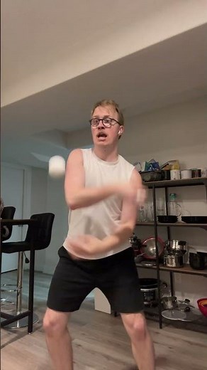 "MIND-BLOWING Juggling Tricks You Won’t Believe! 🔥🤹"
