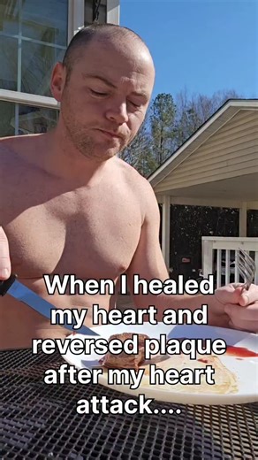 Dr. Stephen Hussey, DC on Instagram: "Without taking medications, my heart completely recovered within 4 months, and over a span of 1.5-2 years, I completely reversed severe peripheral artery disease. What stayed the same: 1. My diet of low carbohydrate animal foods 2. My LDL of 200 or higher 3. My total cholesterol of 350 or higher 4. My stress levels, they may have even gotten worse 5. Being type 1 diabetic What I changed/added: 1. Prioritized getting more sunlight 2. Infrared sauna 4-6 times 