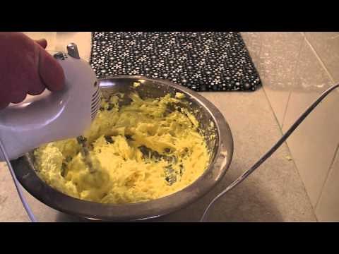 CakesByChoppA's Mock Cream Recipe