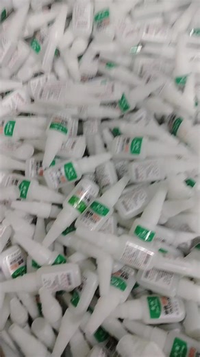 The Benefits of Using Oily Super Glue