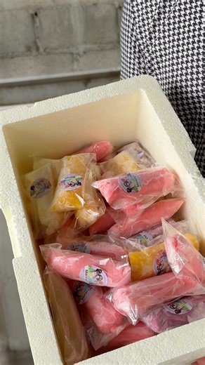 Mini gourmet sacole for events