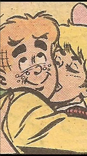 Some of Archie's Best Kissing Scenes With Betty & Veronica #shorts