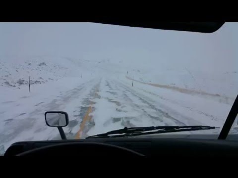 HOW TO Drive Downhill in Snow & Ice in Automatic Freightliner