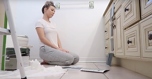 Woman takes bathroom from conventional to fabulous on a budget