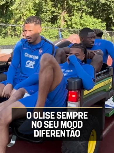 O cara não cansa de chamar atenção... 😅 #TNTSports2026 #França #Olise . Crédito: @equipedefrance