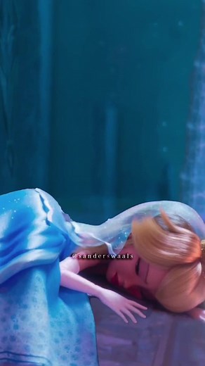 Queen Elsa vs Princess Peach - Epic Disney Showdown