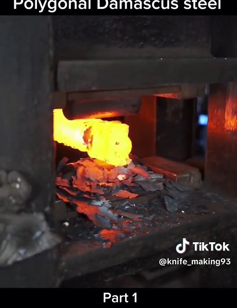 Forging Polygonal Damascus Blades: A DIY Guide