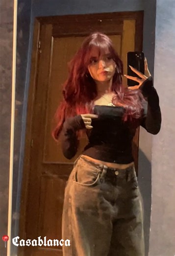 Freestyle Nail Art Design Process in Casablanca