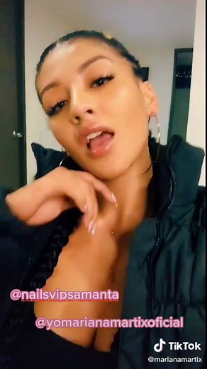 El flow de hoy en Manos de Samantha IG: @nailsvipsamanta la más dura!! 🔥🔥🔥🔥