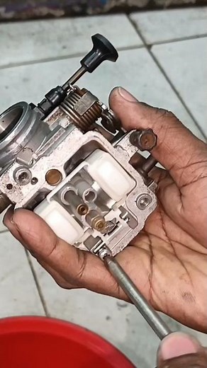 Motorcycle Carburetor Needle Valve Location | Fuel Overflow Fix #automobile #motorcycleparts