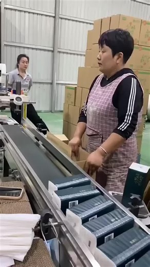 Exploring the Tech Magic Behind Smart Bots and AI Trends