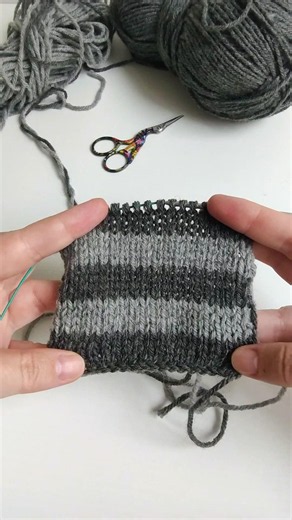 A new project is already on my needles 🧶#knitting #seventhsedge