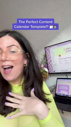 This is the *EXACT* content calendar template I use to plan alllll my content in @notionhq 🗓 #socialmediacalendar #notiontok #notionsetup #notiontemplate #contentcalendar #contentplanning #contentplanner