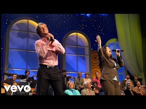 Bill & Gloria Gaither - Pray, Pray, Pray [Live] ft. Reggie & Ladye Love Smith