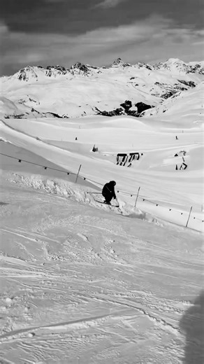 وعايش بل الم روحي#اغاني_مسرعه💥 #اغاني_عراقيه