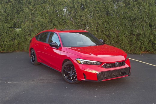 What Real-World MPG Does the 2025 Honda Civic Hybrid Get? | Cars.com