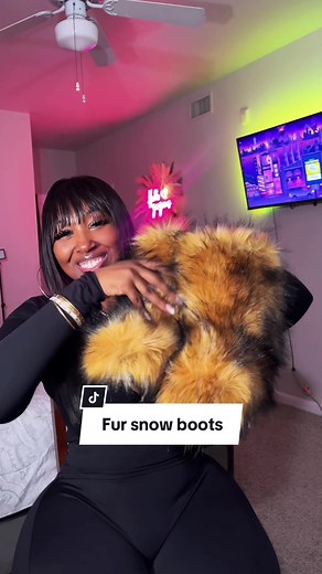 fluffy fur boots are a Must-have 💕😍!!! #creatorsearchinsights #fursnowboots #furboots #snowboots