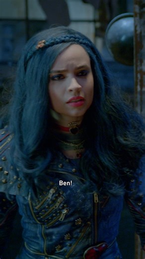 Descendants on Instagram: "Harry Hook you will ALWAYS be famous. 🎥: Descendants 2"