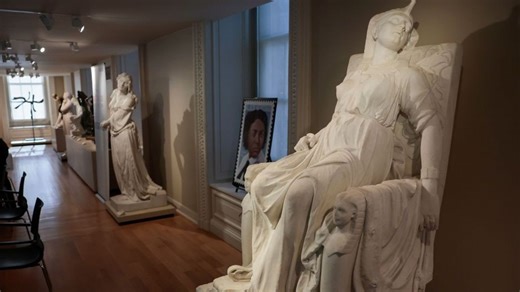 'La Mort de Cléopâtre' : une statue qui raconte plus qu’une reine - RTBF Actus