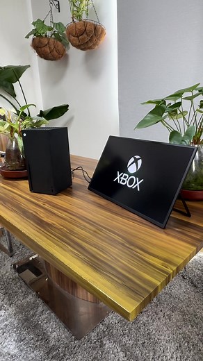 Portable Monitor Review: Performance & Features