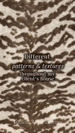 I absolutely LOVE mixing 👩🏻‍🍳together different textures and patterns throughout a home. It just brings so much life to the rooms. 😇 Some ways to incorporate patterns and textures throughout your home is with window treatments, carpet, tile, accessories, it’s endless ! 😎 #windowtreatments #backsplashtile #homedesign #fromdrabtofab #housedecor #explorepage✨ #explore | Danielle Wofsy Interiors