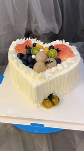 Fruit Cake 🎂🫐🍑 | Marie Ann
