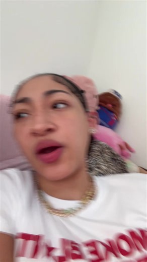 alyssia (@alyssiaaa.r)’s video of color purple