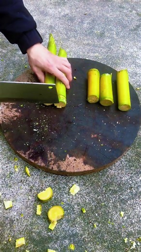 hfcvvgdf (@hfcvvgdf)’s videos with original sound - hfcvvgdf