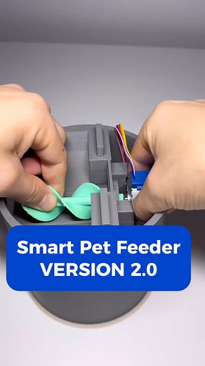 arduiNote on Instagram: "Smart DIY Pet Feeding Station Evolution with Custom PCB from @pcbway #arduino #diy #engineering #pet"