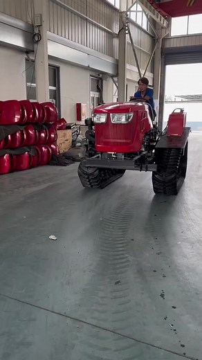 944K views · 8.3K reactions | China crawler tractor #excavator #digger #loader #excavators #miniexcavator #minidigger #minipelle #minibagger #miniescavatore #miniexcadora #escavadora #loggrapple #excavating #excavations #excavation #bagger #minidiggers #excavatorsforsale #earthmoving #earthmover #excavatorattachments #attachment #excavatorattachment #electricexcavator #batterypowered #newenergyexcavator #backhoe #forklift #terrainforklift | Mini digger mini excavator | Facebook