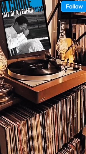 Sam Cooke :“✨ A Change Is Gonna Come… une promesse, un espoir, un cri pour la justice. Sam Cooke nous offre bien plus qu’une chanson dans cet album de 1964. Il nous donne une voix, un hymne pour les droits civiques, une émotion brute et intemporelle. 💔 Ce classique de la soul continue de résonner aujourd’hui, rappelant l’importance de la persévérance et du changement. 🎶 #SamCooke #SoulMusic #AChangeIsGonnaCome #DroitsCiviques #Ain’tThatGoodNews #MusicThatMatters #SoulLegends #HistoireEnMusique