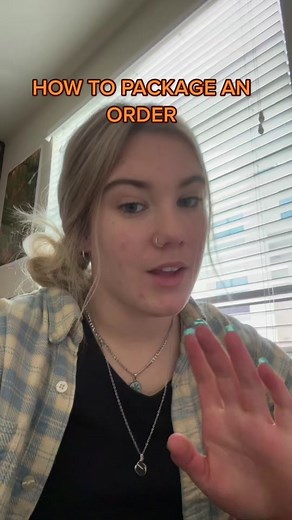 Package an Etsy order using #etsyshippinglabels #etsyshipping #etsyshopowner #etsyfind