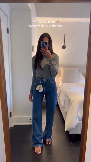 Stylish Mango High Wideleg Jeans Outfit with Boston Clogs