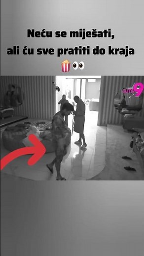 Filip Đukić gleda svoja posla 🤣😂🤣 ‪@DonFilipo‬ #filipdjukic #elita #zadruga #donfilipotattoo