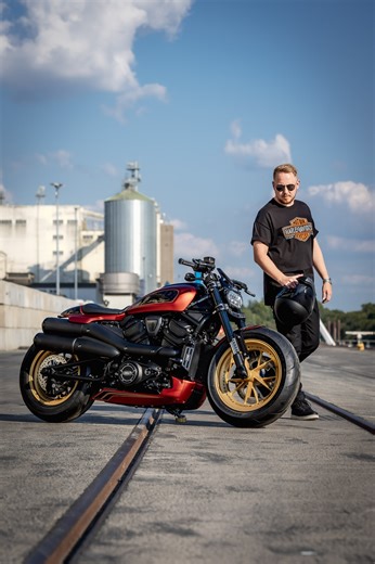 Thunderbike on Instagram: "THUNDERBIKE “SPS 1250” customized Harley-Davidson #sportsters You can find the whole shooting and the #parts at: 🌐 www.thunderbike.com Are you interested in a custombike or our parts? Contact us! 📧 info@thunderbike.de #harleydavidson #harley #thunderbikecustoms #harleyofinstagram #harleylife #custombike #customizer #customized #motor #motorcycle #motorcycleofinstagram #motorcycles #thunderbike #customharley #motorrad #harleydavidsonmotorcycles #bike #bikerlife #madei