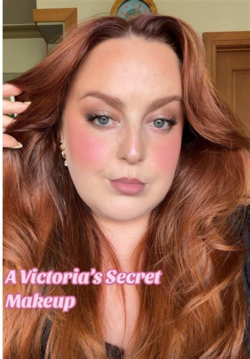 A Victoria’s Secret inspired makeup angel 🪽 @Armani beauty Luminous Silk Foundation 02 @Haus Labs Sun-Dipped Bronzing Veil Golden @Tanielle Jai Bronzour in Latte @rhode skin Pocket Blush Juice Box @Maybelline NY Mattifying Setting Powder 01 Translucent @Morphe Cosmetics Cloud Light Blush Fluff @simihazebeauty Soft Strobe Creamy Highlight Powder Rose Quartz @Hourglass Cosmetics Ambient Lighting Edit Unlocked Hope @Hung Vanngo Beauty Color Story Eyeshadow Palette New Neutral @DanessaMyricksBeauty