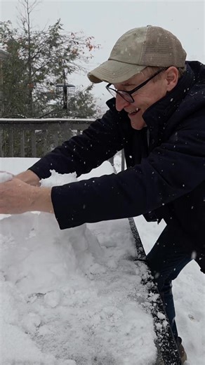 This is the BEST kind of snow! Am I right? Russ Mitchell WKYC WKYC Channel 3 - Cleveland | MarkJweather