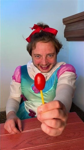 Lollipop Showdown: Create the Wildest Candy Pop! 🍭