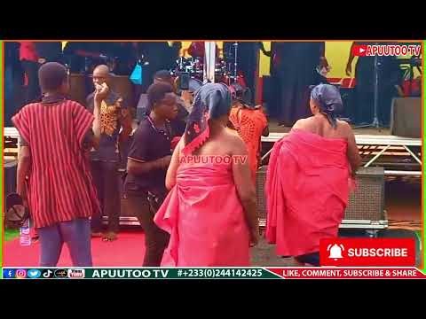 HIGHLIFE LEGEND KOFI SAMMY'S DAUGHTER SUZZY SURPRISES EVERYBODY AT ASEIBU AMANFI'S FUNERAL