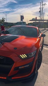 Holy Mustang: Ford Mustang ni Holyfather sa Pilipinas