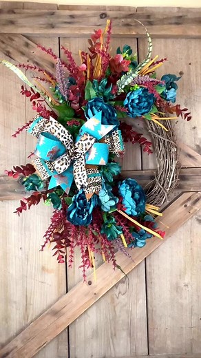 Teal and burgundy for fall is the perfect dramatic look for your front door! 🍁 At SweetAriaDecor.com #sweetariadecor #fall #falldecor #falldecorfeels #falldecorating #falldecoratingideas #falldecoration #falldecorinspo #fallwreath #fallwreaths #wreath #wreaths #wreathsofinstagram #wreathsforsale #wreathsfordoor #teal #aqua #dramaticdecor #homedecor #homedecoration #homedecorideas #homedecorating | Sweet Aria Decor "The Tomato Cage Tree Lady"
